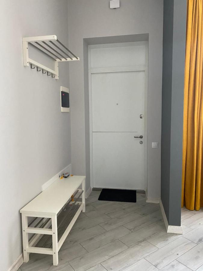 Serbska Apartment Lviv Extérieur photo
