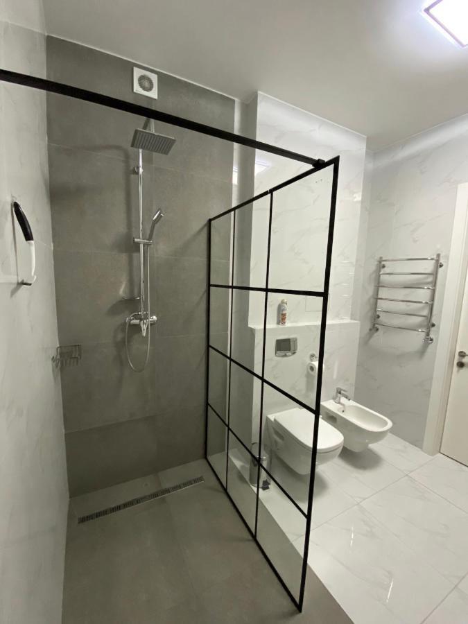 Serbska Apartment Lviv Extérieur photo