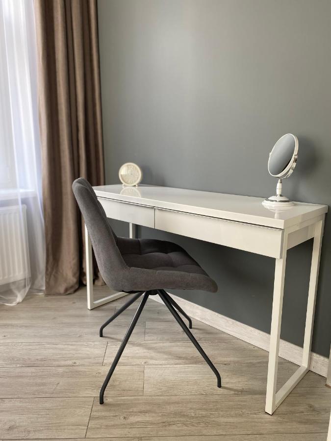 Serbska Apartment Lviv Extérieur photo