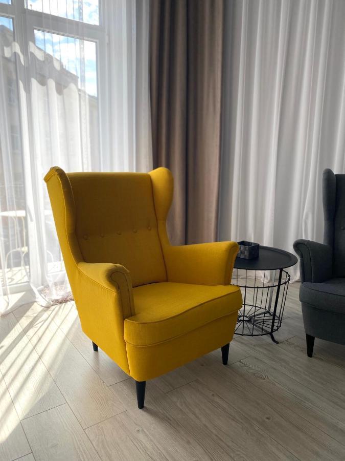 Serbska Apartment Lviv Extérieur photo